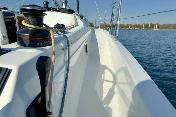 Jeanneau Sun Odyssey 350 #26 Yacht For Sale