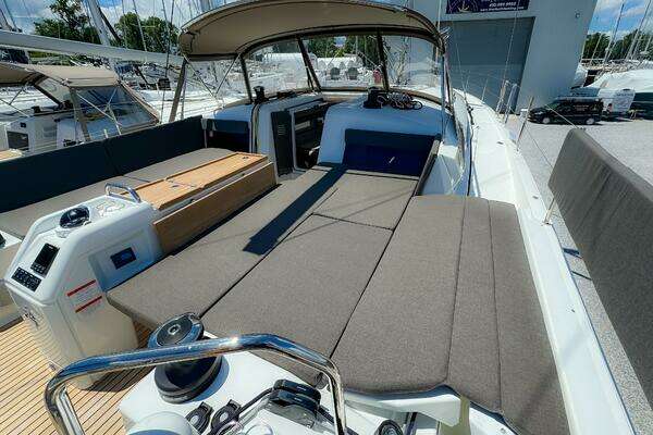 Jeanneau Sun Odyssey 490 #206 Yacht For Sale