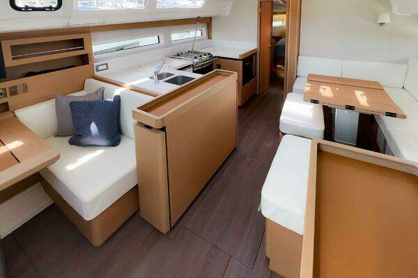 Jeanneau Sun Odyssey 490 #206 Yacht For Sale