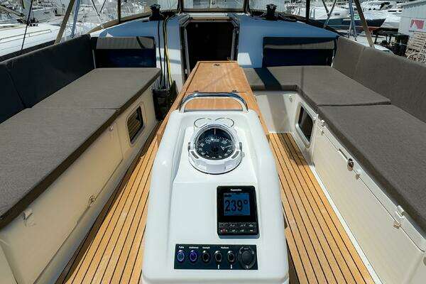 Jeanneau Sun Odyssey 490 #206 Yacht For Sale