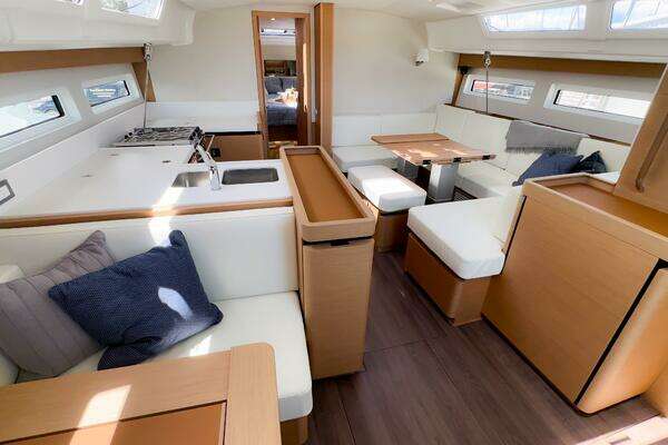 Jeanneau Sun Odyssey 490 #206 Yacht For Sale