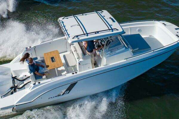 Photo of the 2025 Beneteau Flyer 9 SPACEdeck