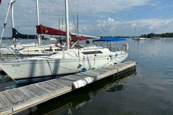 Beneteau  Yacht For Sale