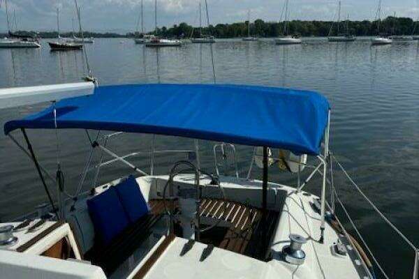 Beneteau  Yacht For Sale