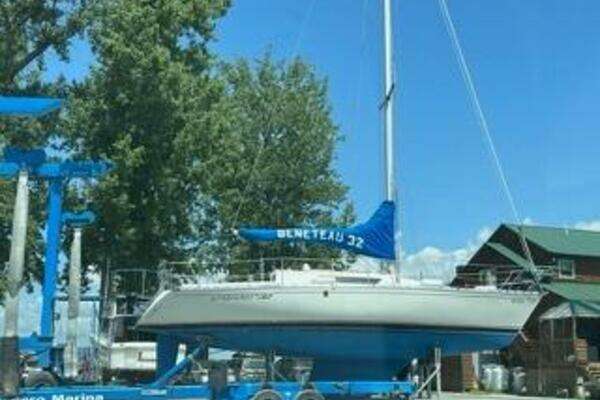 Photo of the 1984 Beneteau  "BIMINI"