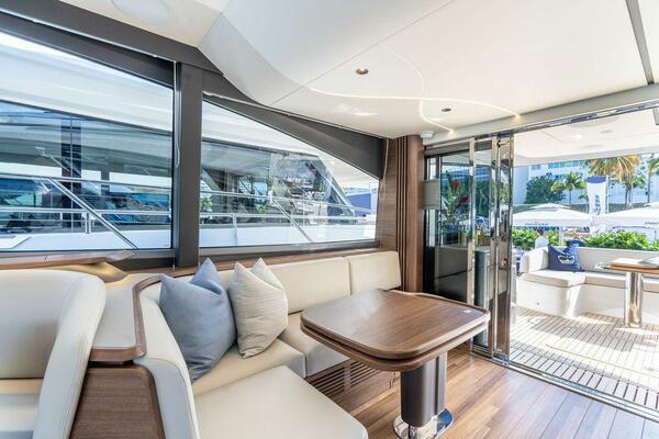 S65 65ft Princess Yacht For Sale