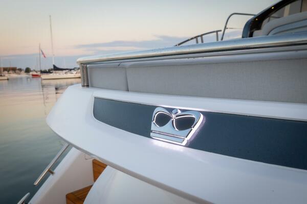 Princess V55 55ft Princess Yacht For Sale