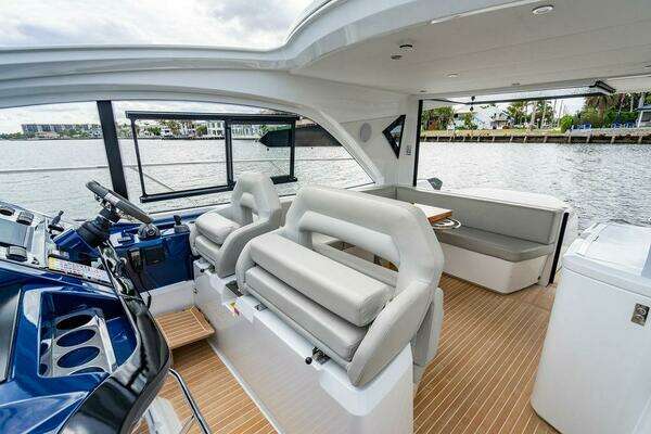 Beneteau Gran Turismo 45 Yacht For Sale