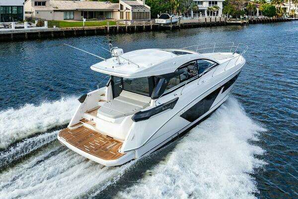 Beneteau Gran Turismo 45 Yacht For Sale