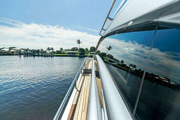 Pershing  Yacht For Sale