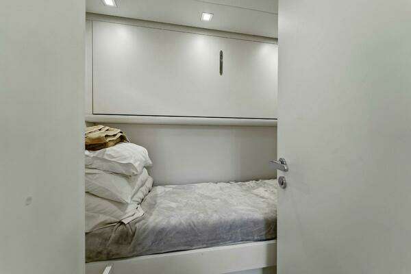Pershing  Yacht For Sale