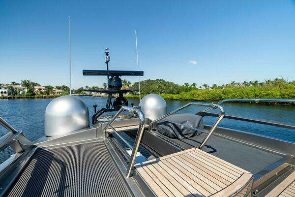 Pershing  Yacht For Sale