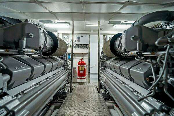 Pershing  Yacht For Sale