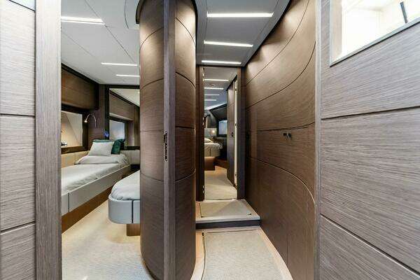 Pershing  Yacht For Sale