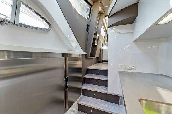 Pershing  Yacht For Sale
