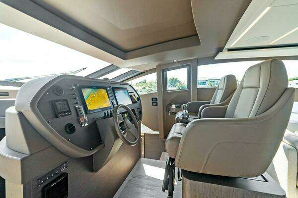 Pershing  Yacht For Sale