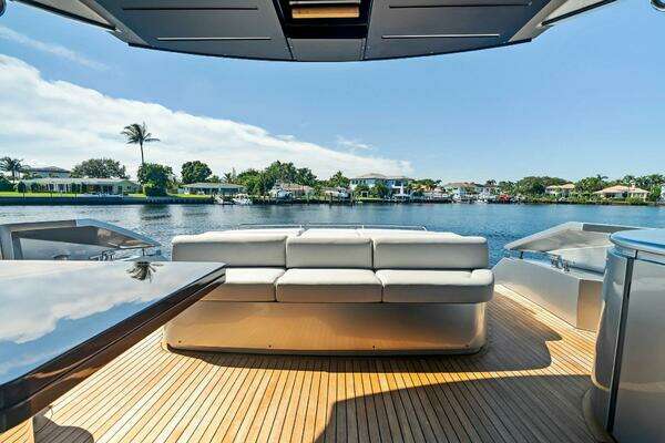 Pershing  Yacht For Sale