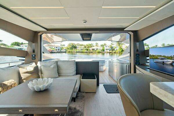 Pershing  Yacht For Sale