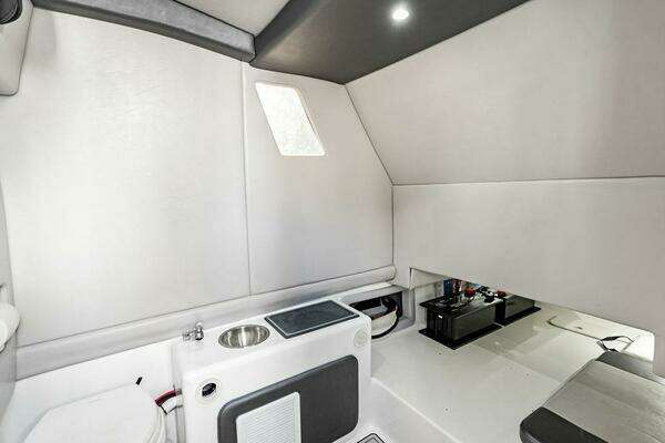 2020 Front Runner 39