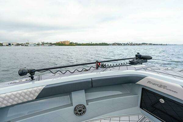 2020 Front Runner 39