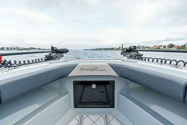 2020 Front Runner 39