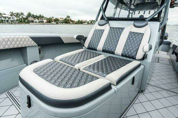 2020 Front Runner 39