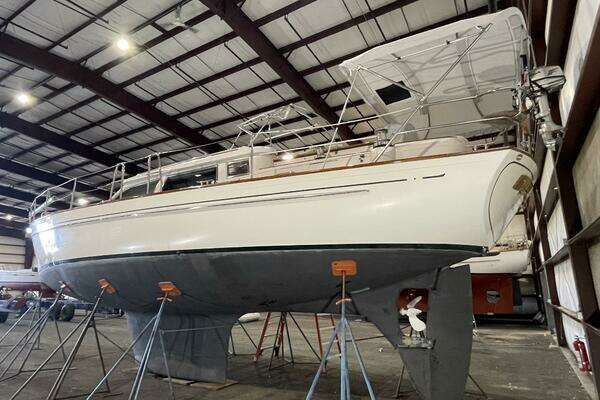 Photo of the 2003 Fantasi 44 Pilot House "CASTELLINA SUL MARE"