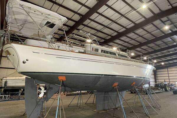 Photo of the 2003 Fantasi 44 Pilot House "CASTELLINA SUL MARE"