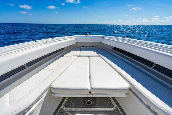 HCB 42 Siesta Yacht For Sale