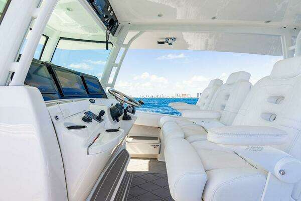 HCB 42 Siesta Yacht For Sale