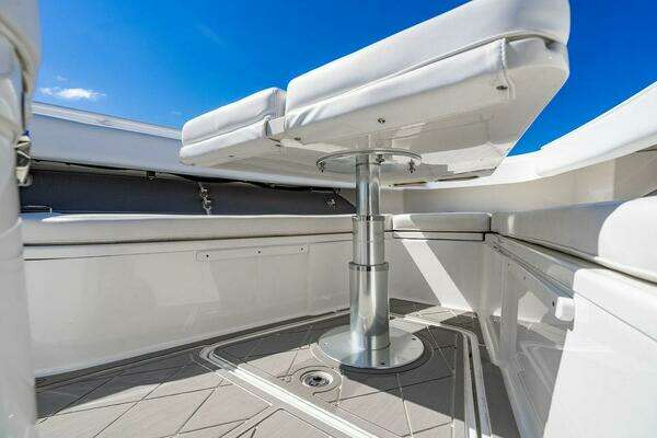 HCB 42 Siesta Yacht For Sale