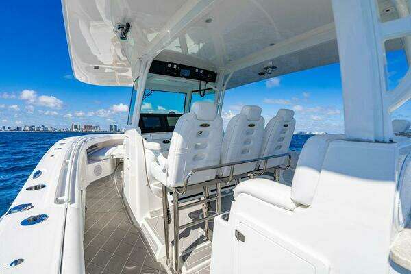 HCB 42 Siesta Yacht For Sale