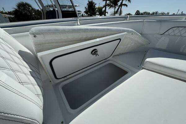 Sportsman 282 Open Yacht For Sale