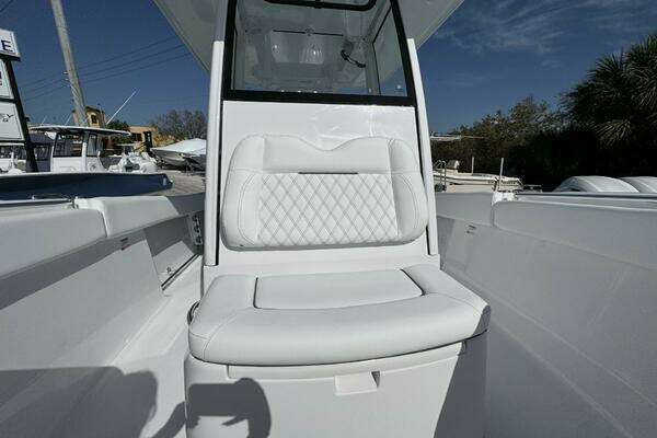 Sportsman 282 Open Yacht For Sale