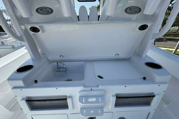 Sportsman 282 Open Yacht For Sale