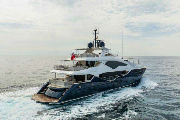 Photo of the 2016 Sunseeker Sunseeker 131 Yacht "AROHA"
