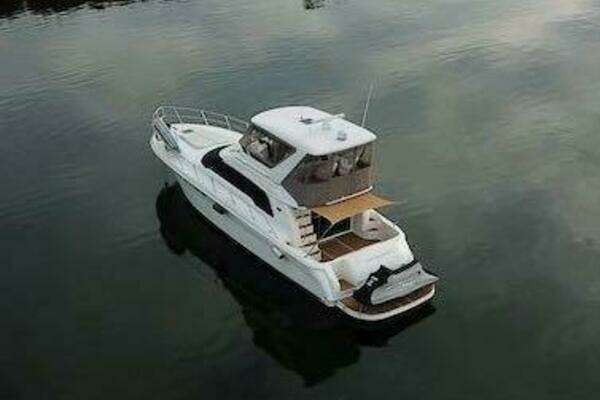 1999 Sea Ray 48