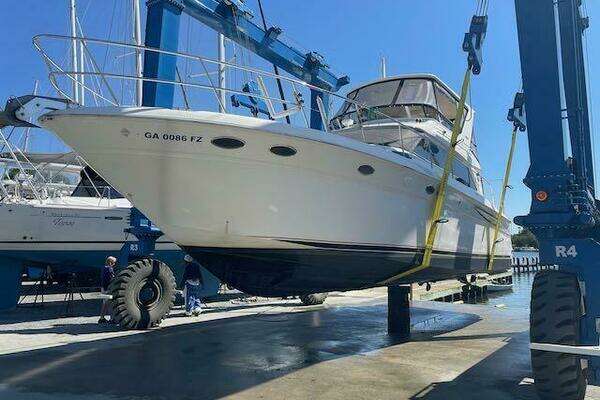 1999 Sea Ray 48