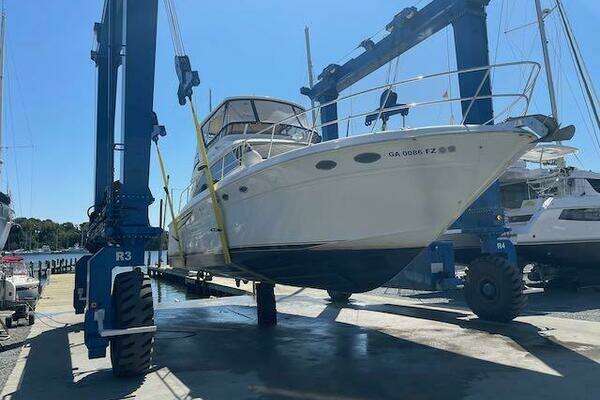 1999 Sea Ray 48
