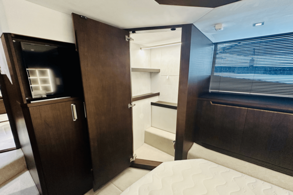 50ft Galeon Yacht For Sale