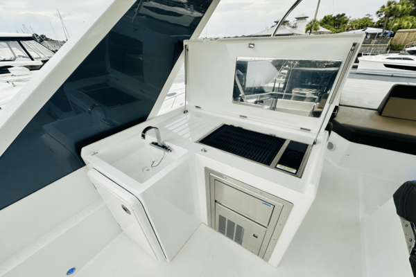 50ft Galeon Yacht For Sale