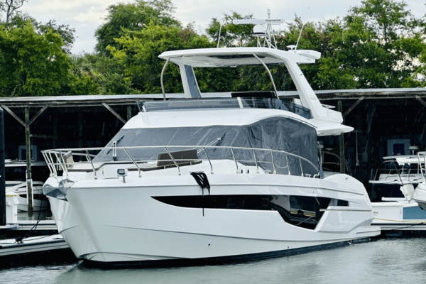 50ft Galeon Yacht For Sale