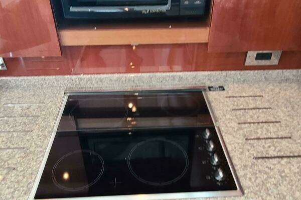 2006 Viking Sport Cruisers 61