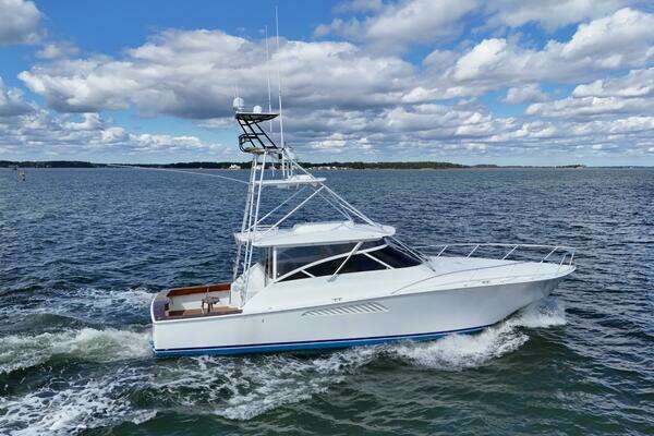 2003 Viking 45