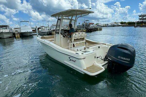 Photo of the 2023 Scout 215 XSF