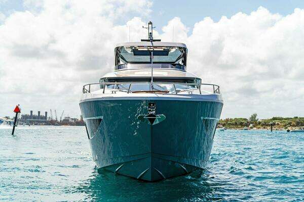 Photo of the 2024 Aquitalia Yachts Flybridge