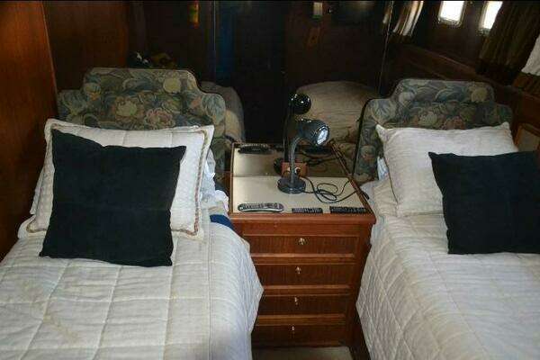 1984Hatteras 53 ft 53 Extended Deck Motor Yacht