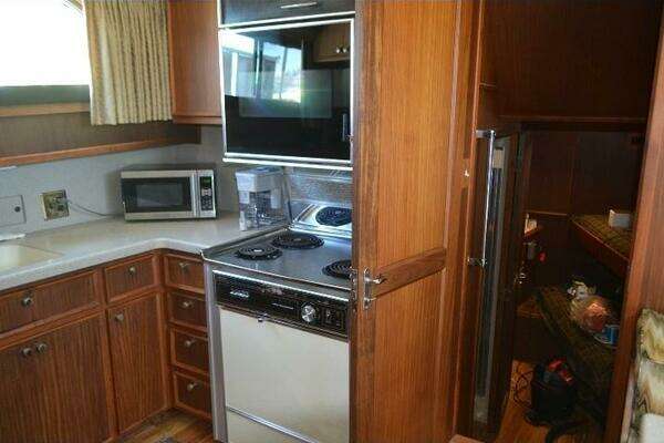 1984Hatteras 53 ft 53 Extended Deck Motor Yacht