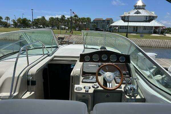 Photo of the 2012 Sea Ray Sundancer "Nauti Dreams"