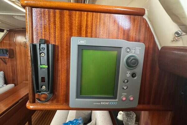 37ft Bavaria Yacht For Sale